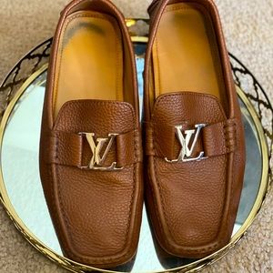 Louis Vuitton’s Monte Carlo slip on loafers in brown size 8.5